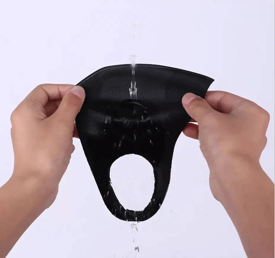 Mask in Black